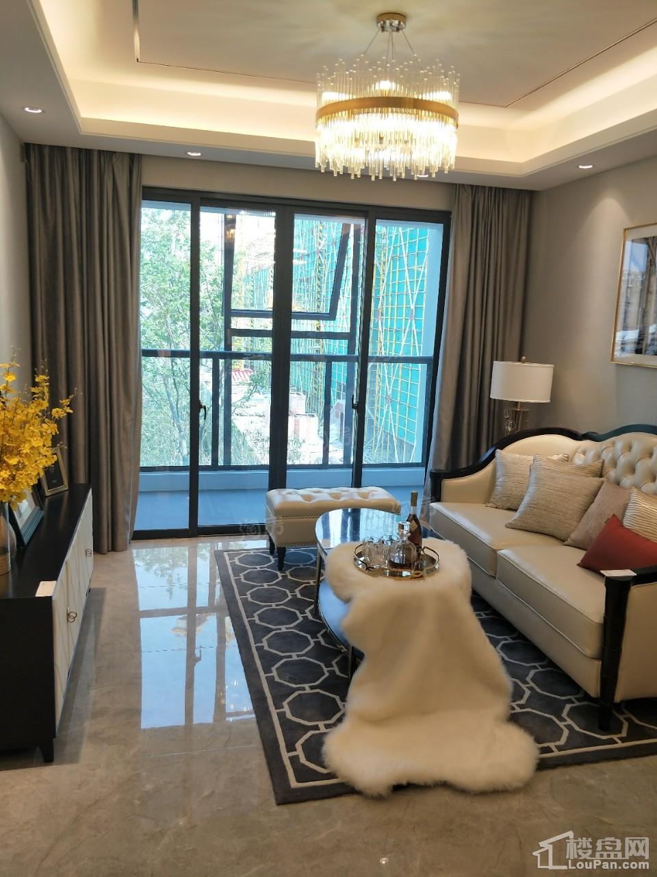 名士颐景园样板间