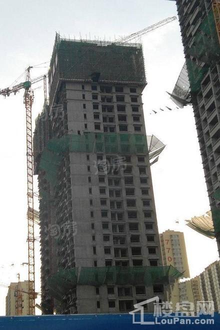 恒大中央广场实景图