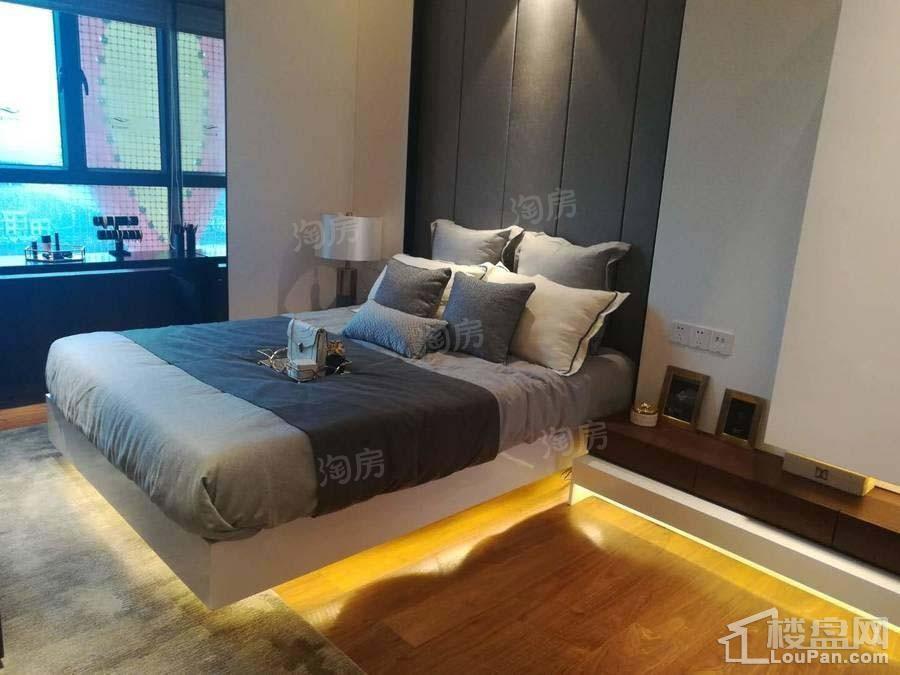 福晟钱隆湾畔样板间