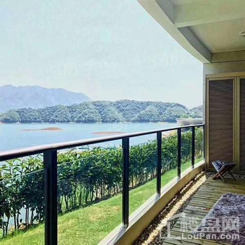 檀山府样板间