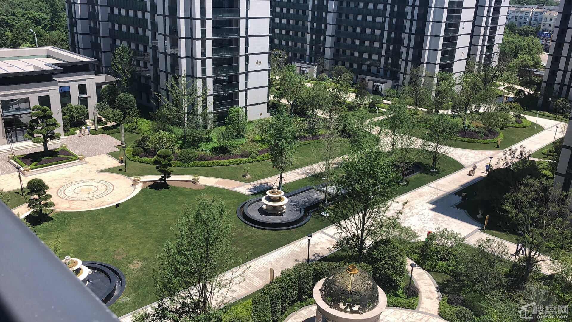 万固滨江越珑府实景图
