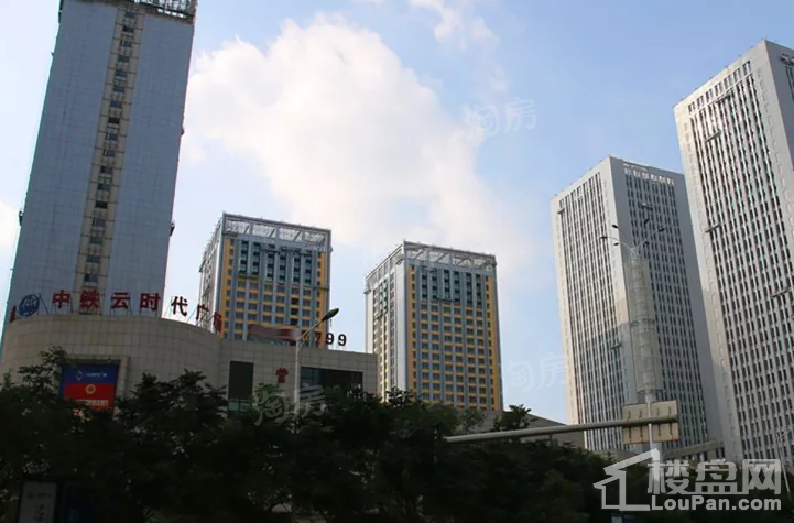 中铁云时代广场实景图