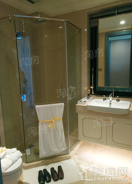 绿城·春江明月样板间