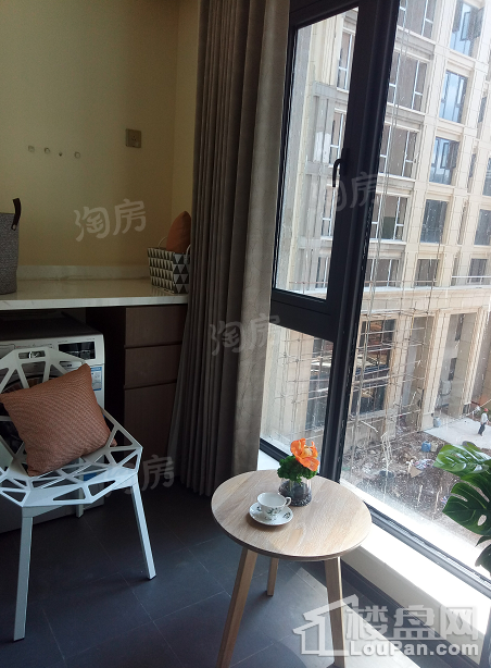 绿城·春江明月样板间