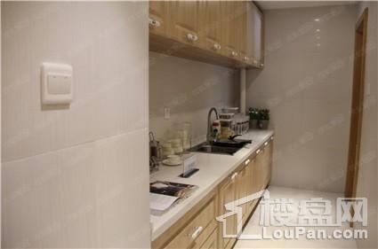 融城·昆明湖样板间