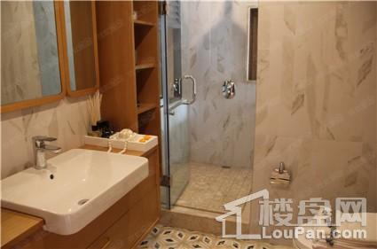 融城·昆明湖样板间