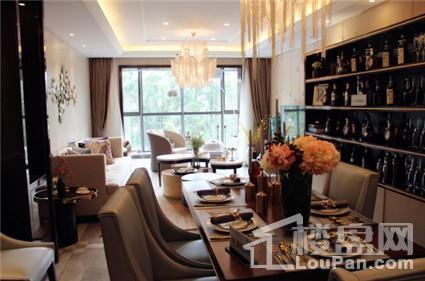 融城·昆明湖样板间