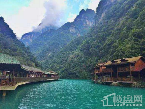 神龙峡山涧居配套图