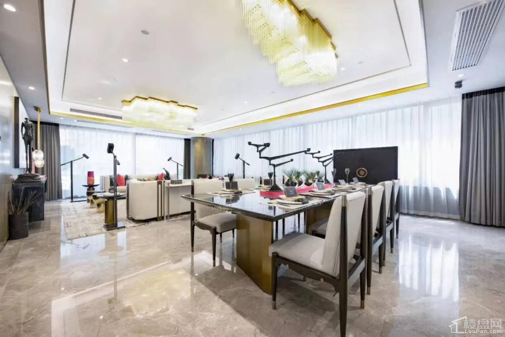 万科翡翠天地样板间