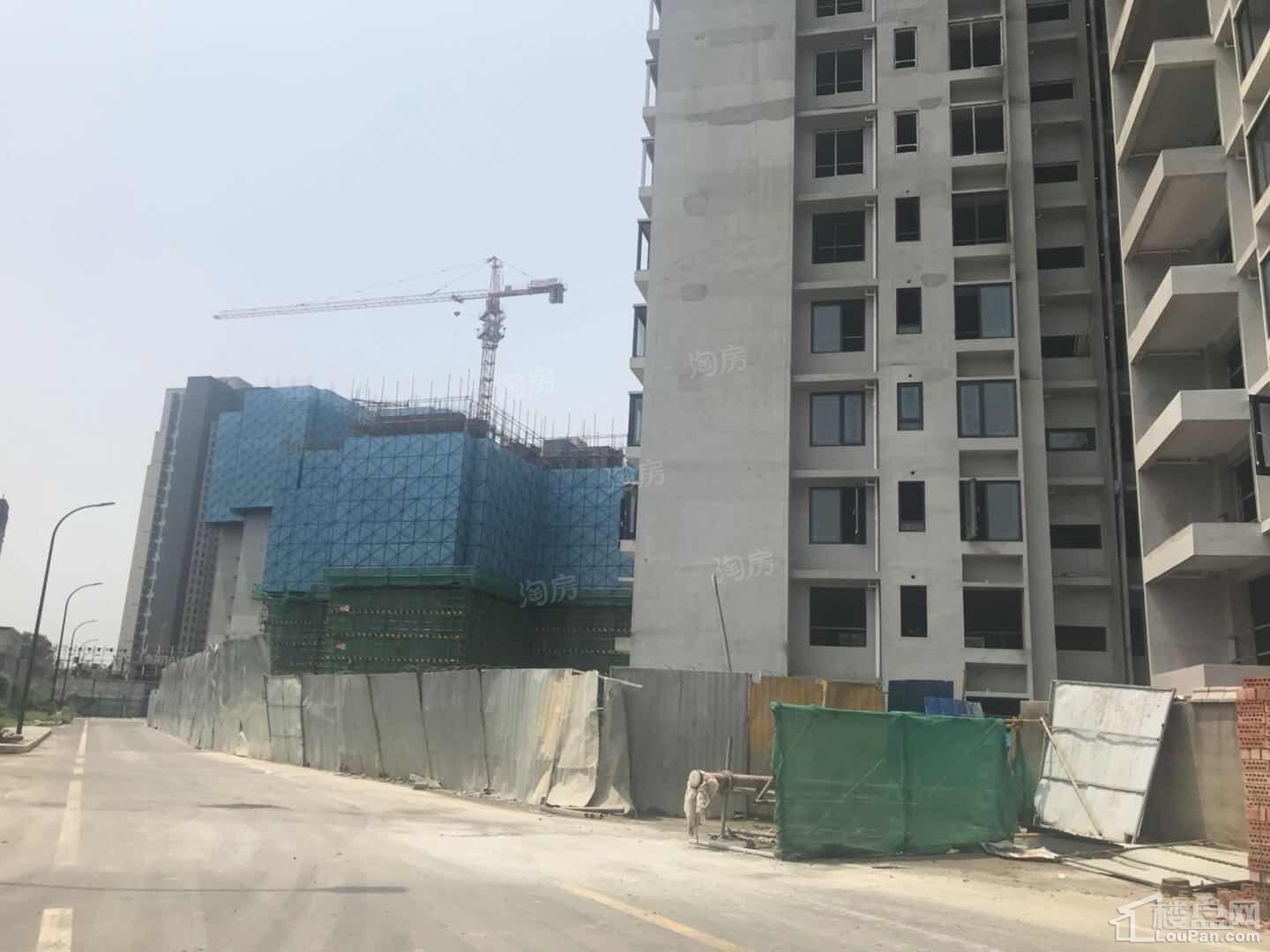 万科魅力之城实景图