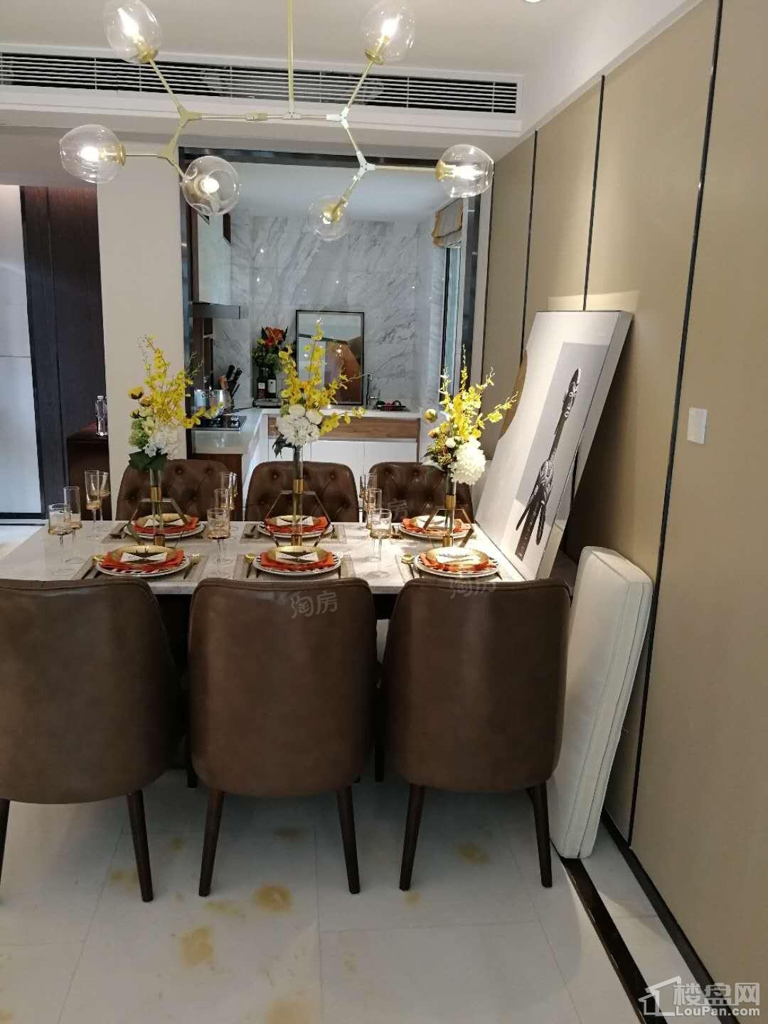 财信·铂悦府样板间