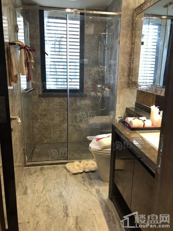 恒大·龙溪翡翠样板间