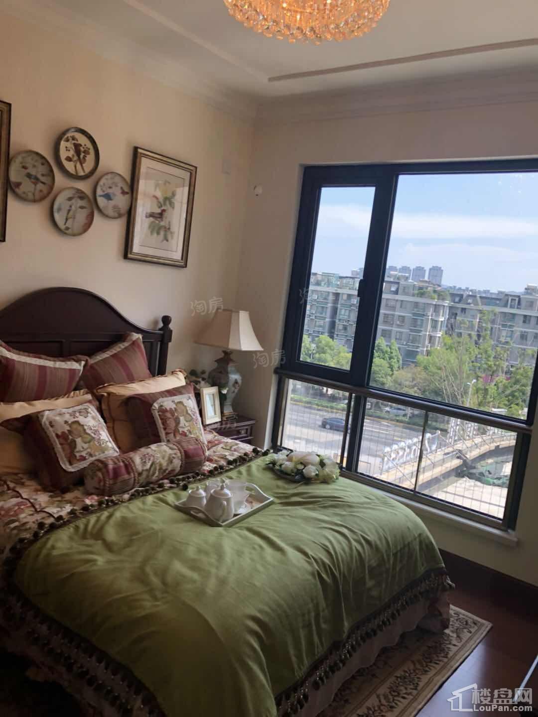 恒大·龙溪翡翠样板间