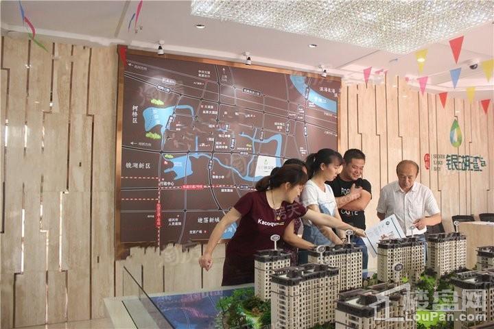卧龙银湖湾实景图