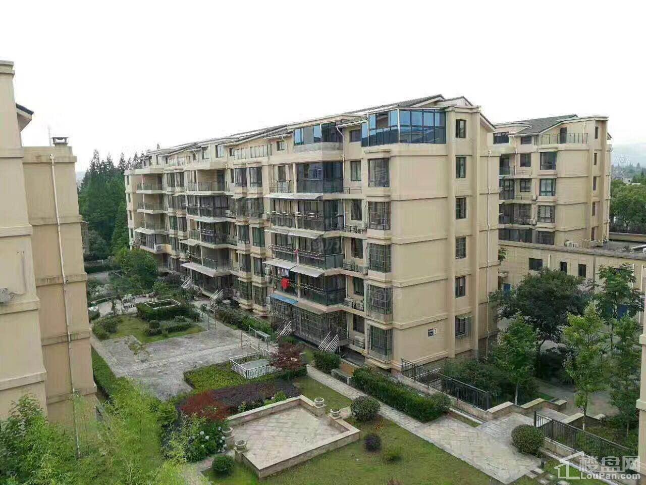 怡景园实景图
