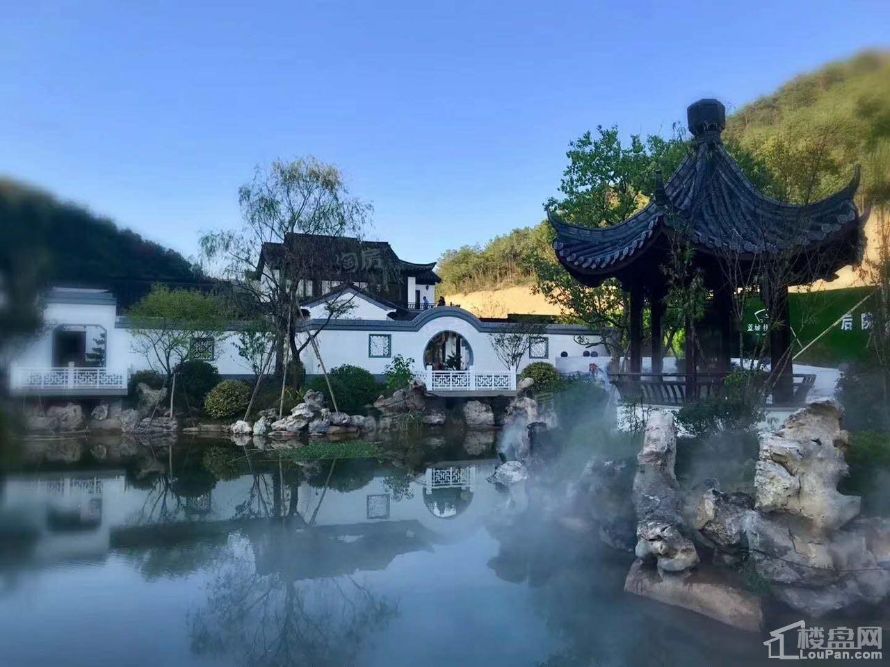 蓝城桃李春风效果图