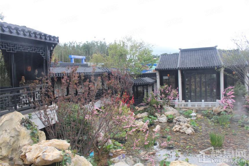 昆明呈贡吾悦广场实景图